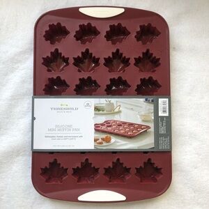 Silicone Mini Muffin Pan